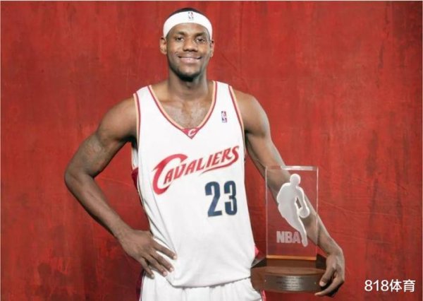 McGrady: Tân binh giỏi nhất năm 2003 nên được trao cho Anthony thay vì James vì dưa đã đưa Nuggets vào vòng playoffs