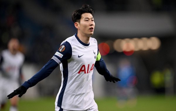 TA: Tương lai của Son Heung-Min tại Tottenham vẫn chưa rõ ràng và nhóm có thể bị buộc phải tham gia thị trường để tìm sự thay thế của Solank